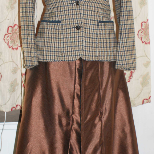 Brown-skirt-1.png